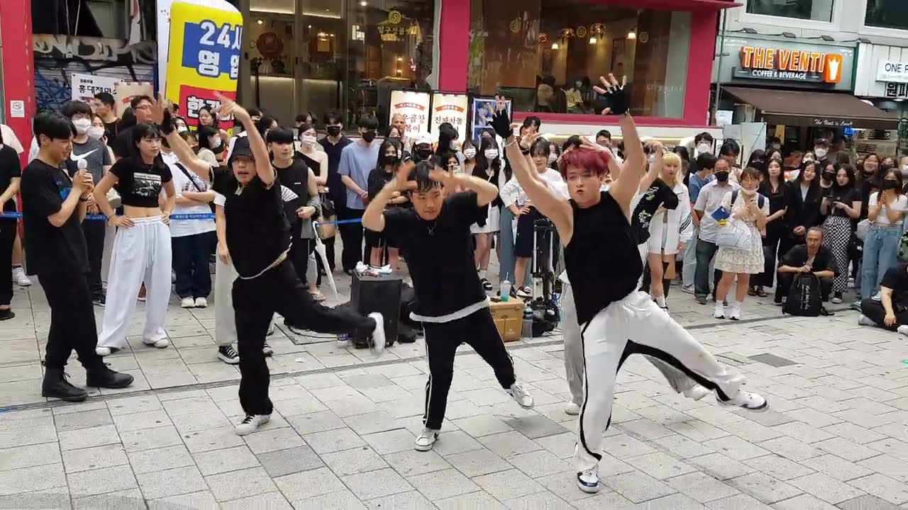 20220716 홍대버스킹 hongdaebusking 혼성댄스팀 H.A.F(하프) 01 - ONE SHOT (Original Rap Version) _ B.A.P