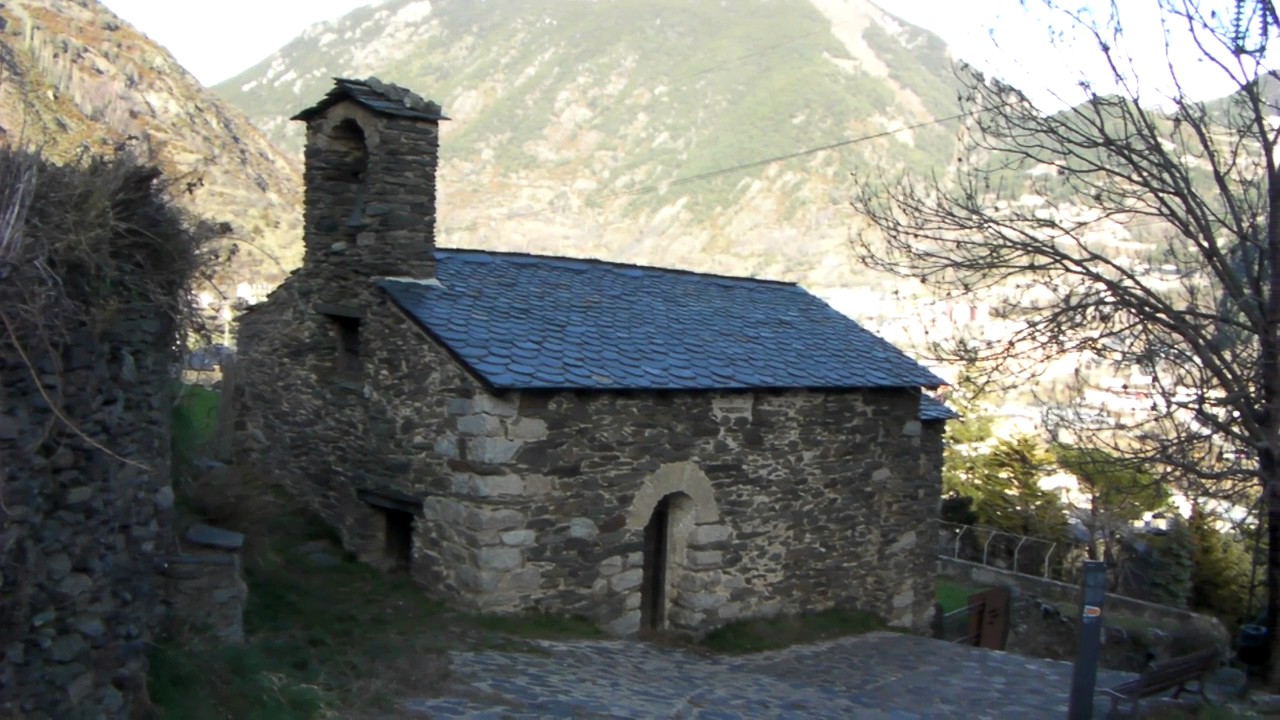 Church Sant Roma de Vila/Церковь Сант-Рома де Вила в Энкампе