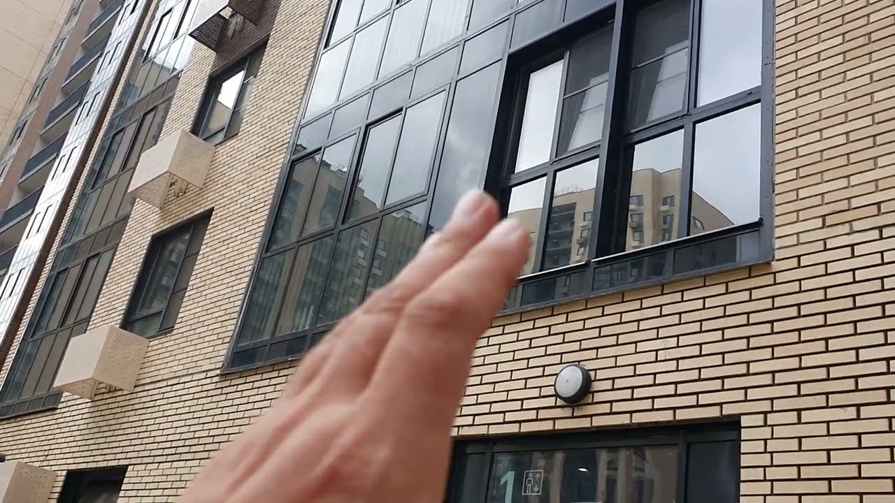 Москва Очаковское шоссе 7. Лоджия Окна Рехау Делайт 70мм, Замена холодного остекления на тёплое.