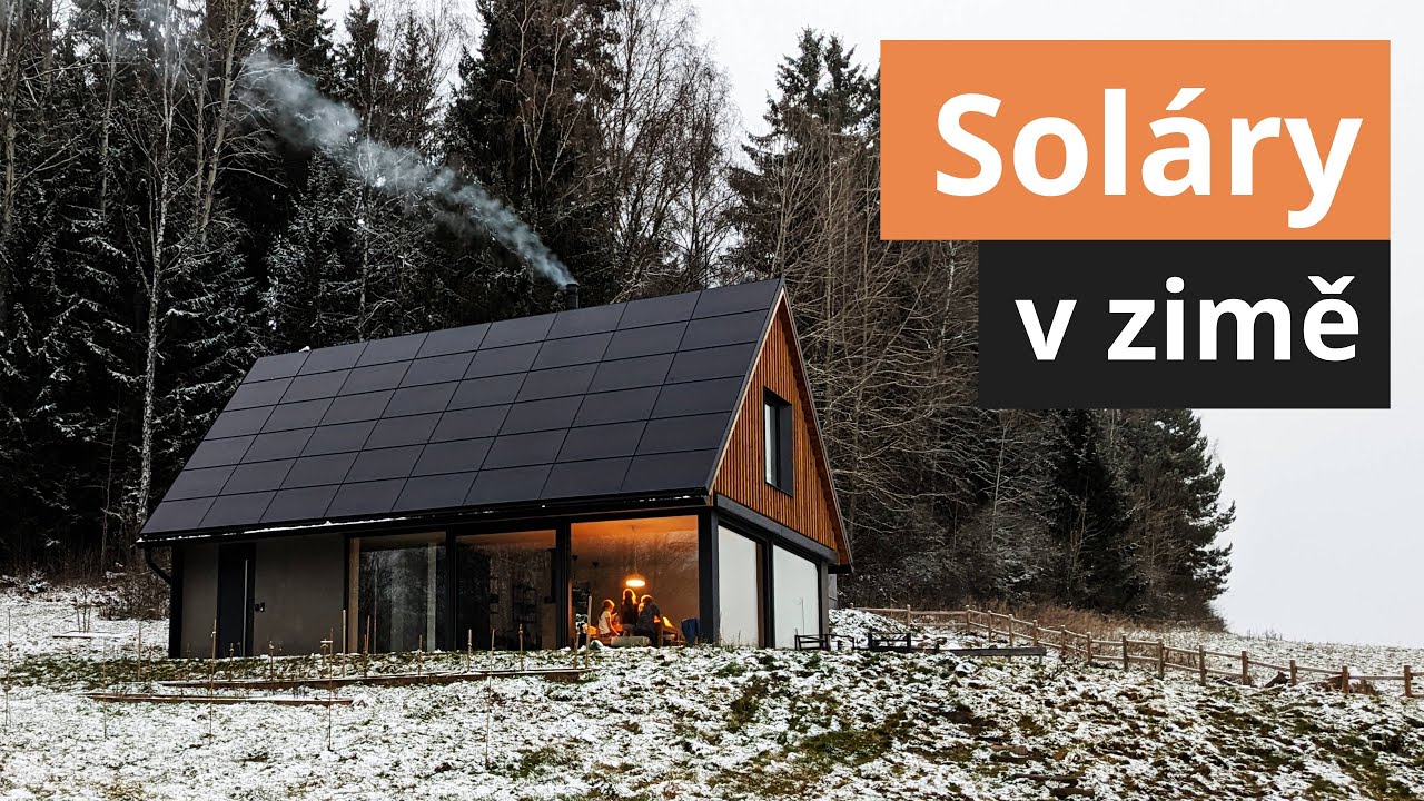 Nezávislý dům - fotovoltaika v zimě - Český soběstačný dům