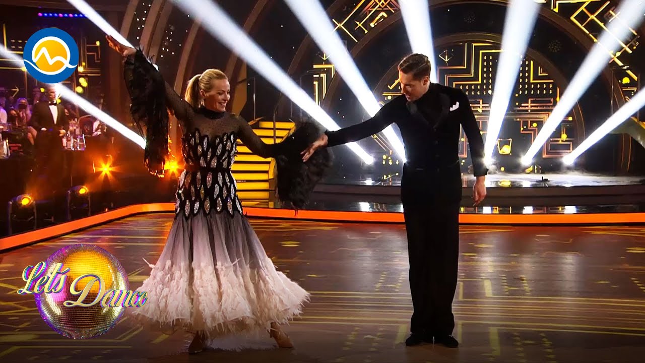 Diana M&oacute;rov&aacute; & Marek Bure&scaron;: Quickstep | Let's Dance