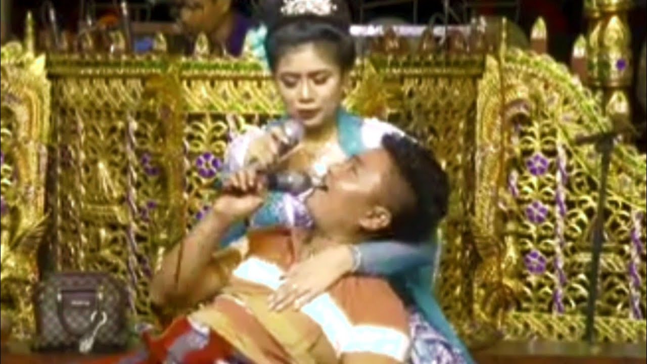 မင်းသမီး အေဝတီသင်း ဆိုင်း မန္တလေး နေယံ လူရွှင်တော် ဦးစံဂျူး ဘဲလေး ပြက်လုံးခွင်(1)