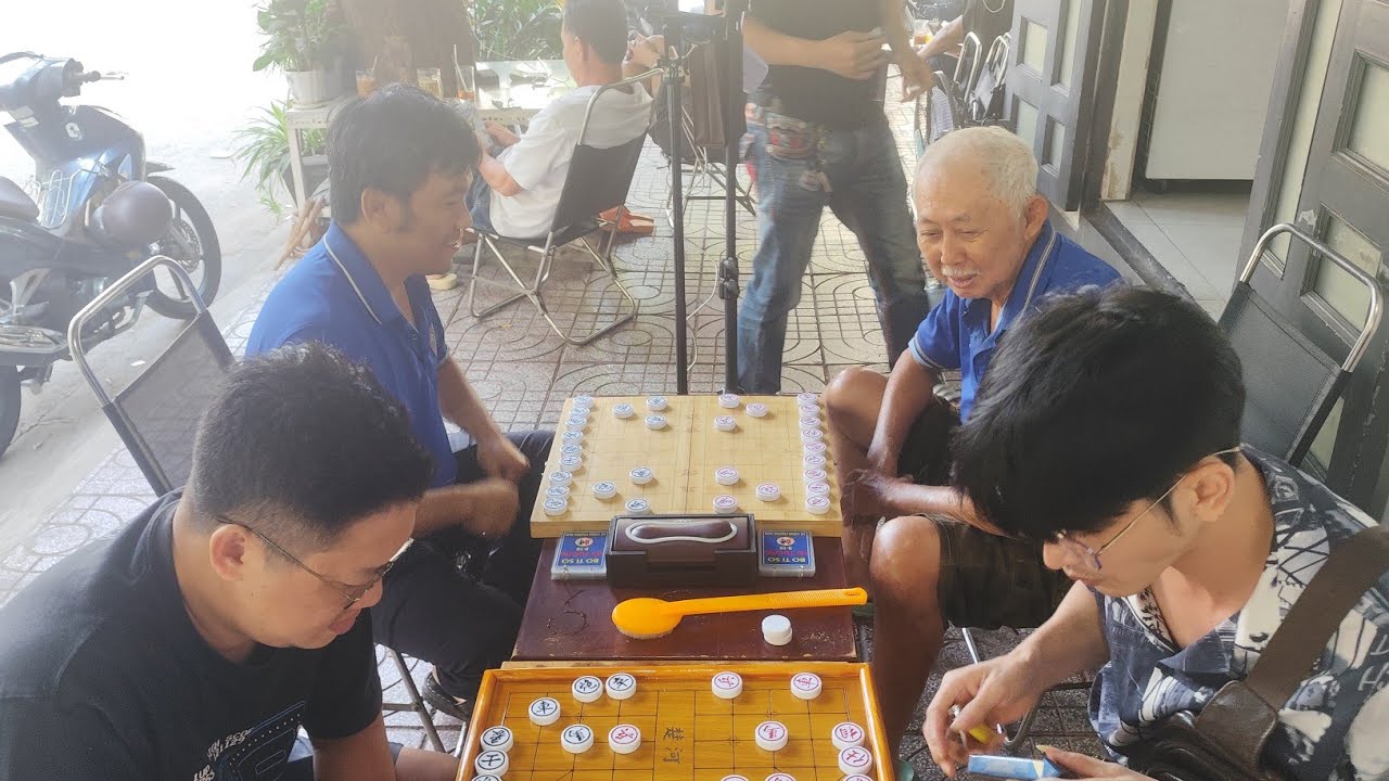 Cờ tướng phương nam đang phát trực tiếp!