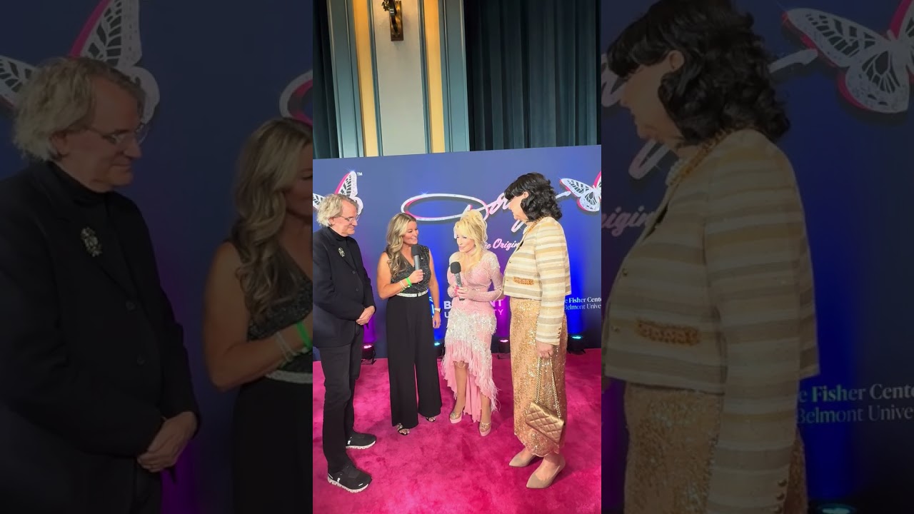 Dolly Parton remembers her late husband Carl Dean at 'Dolly: A True Original Musical' premiere