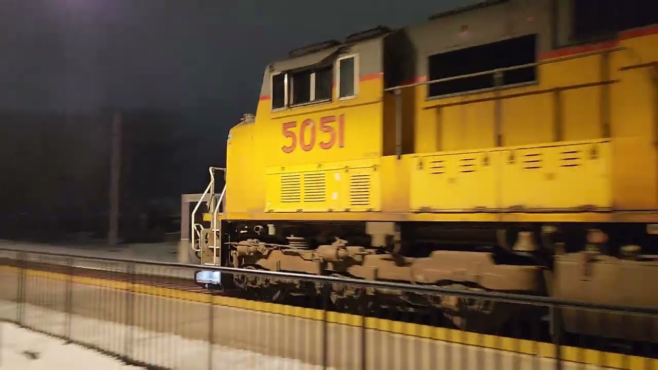 Union Pacific 5051 Leads on More Stacks, Racks & One Box Car! #railfanning