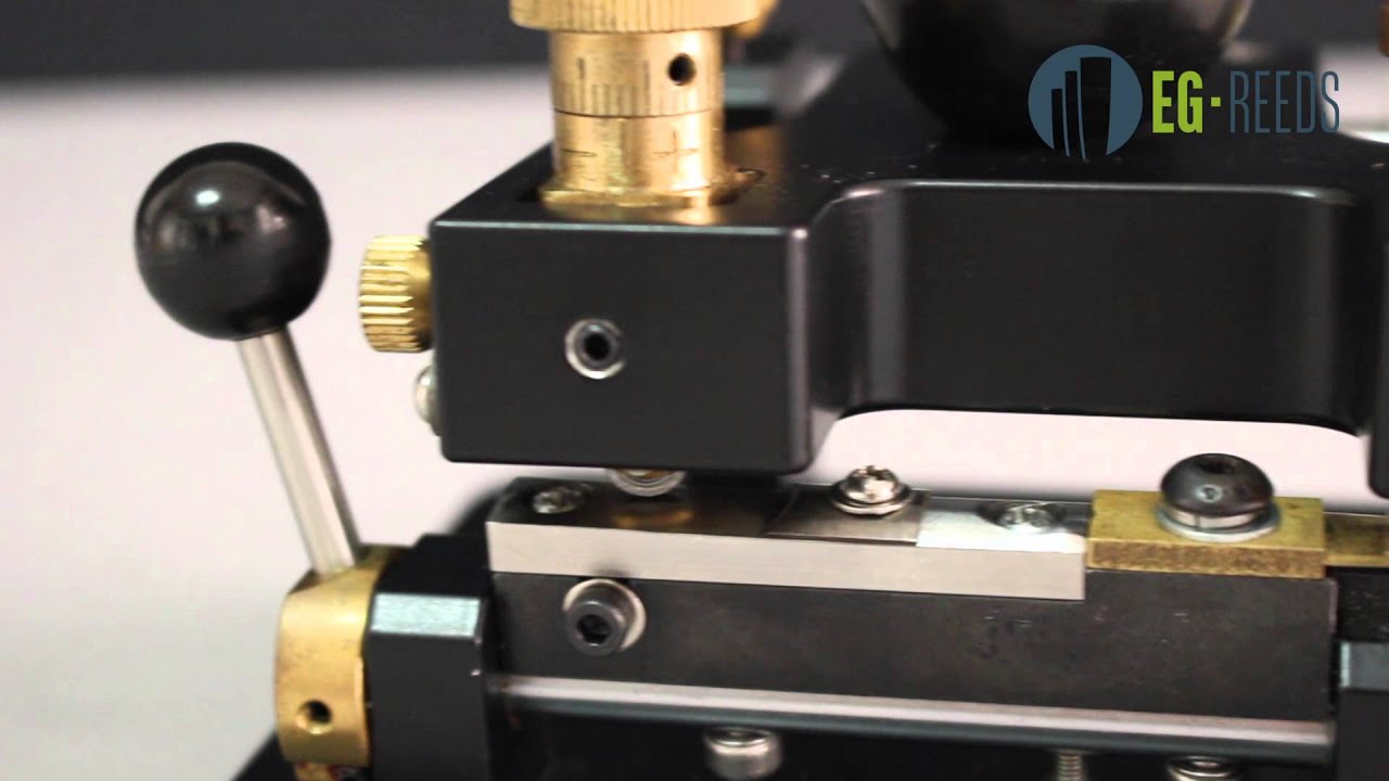 Maquina de hacer cañas de oboe KGE . Demo hacer caña de oboe y caña de Corno Inglés