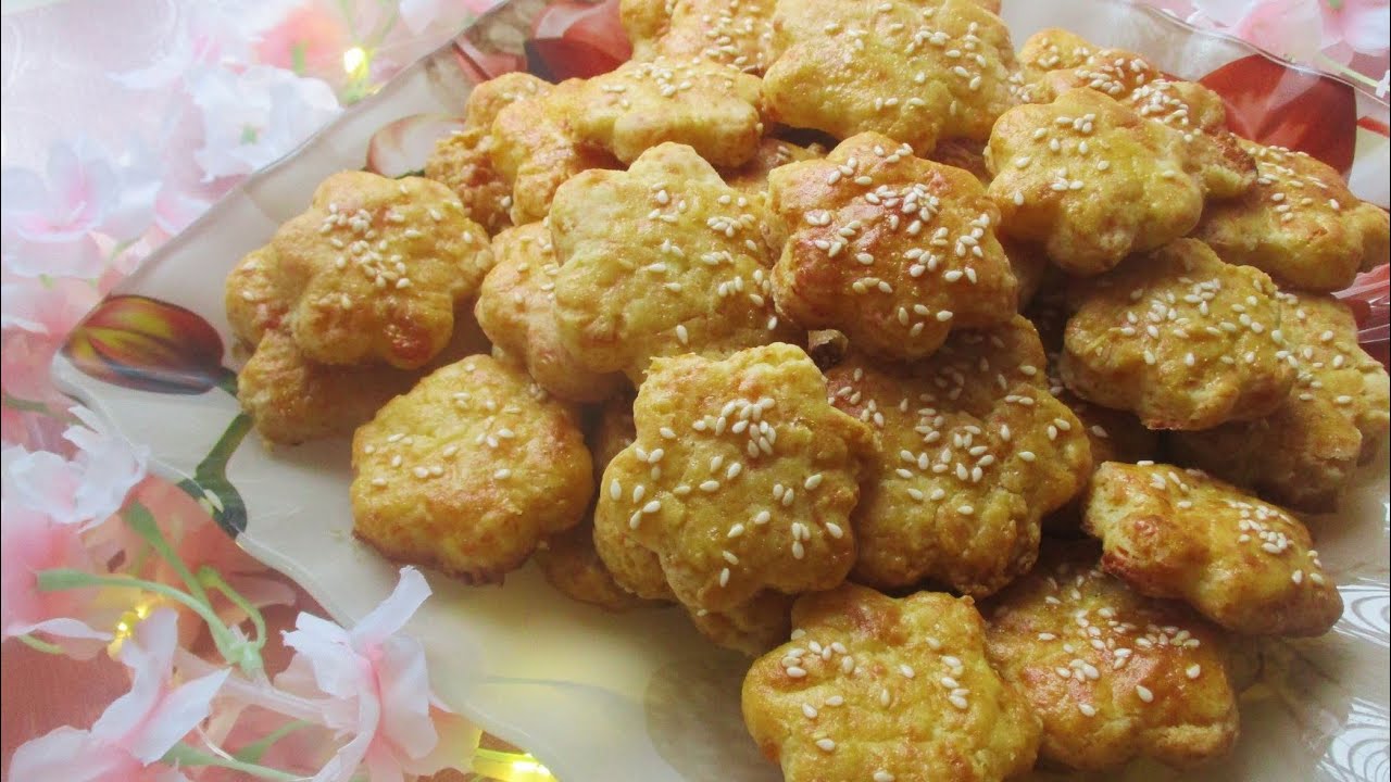 Соленки със сирене и кашкавал