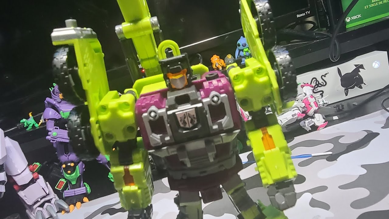 Nbk Hook transformer Combiner ,Transformation NBK Devastator Toy Oversize Action Figure 6 in 1