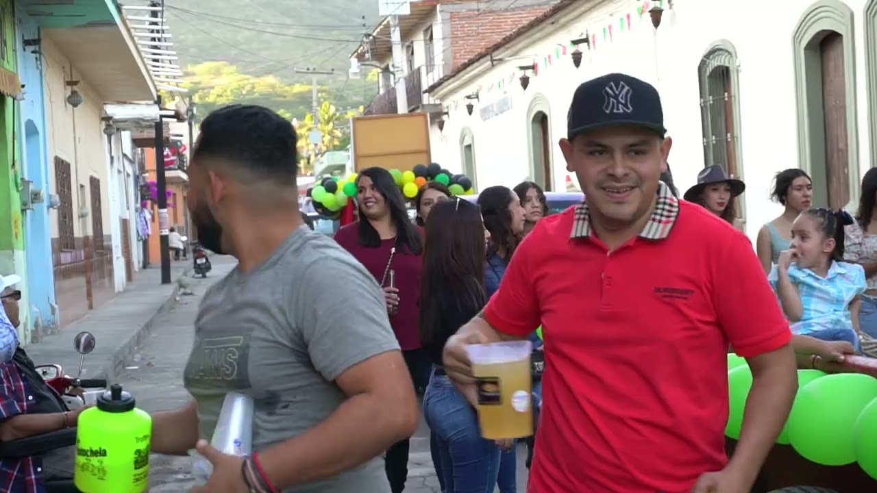 Desfile del Entierro del Mal Humor El Limon 2024