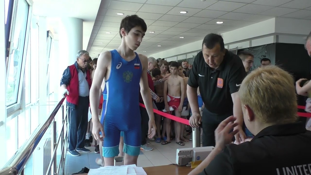 Взвешивание борцов до 52 кг. Россия 2022, до 16 лет. Элиста. 2 часть.