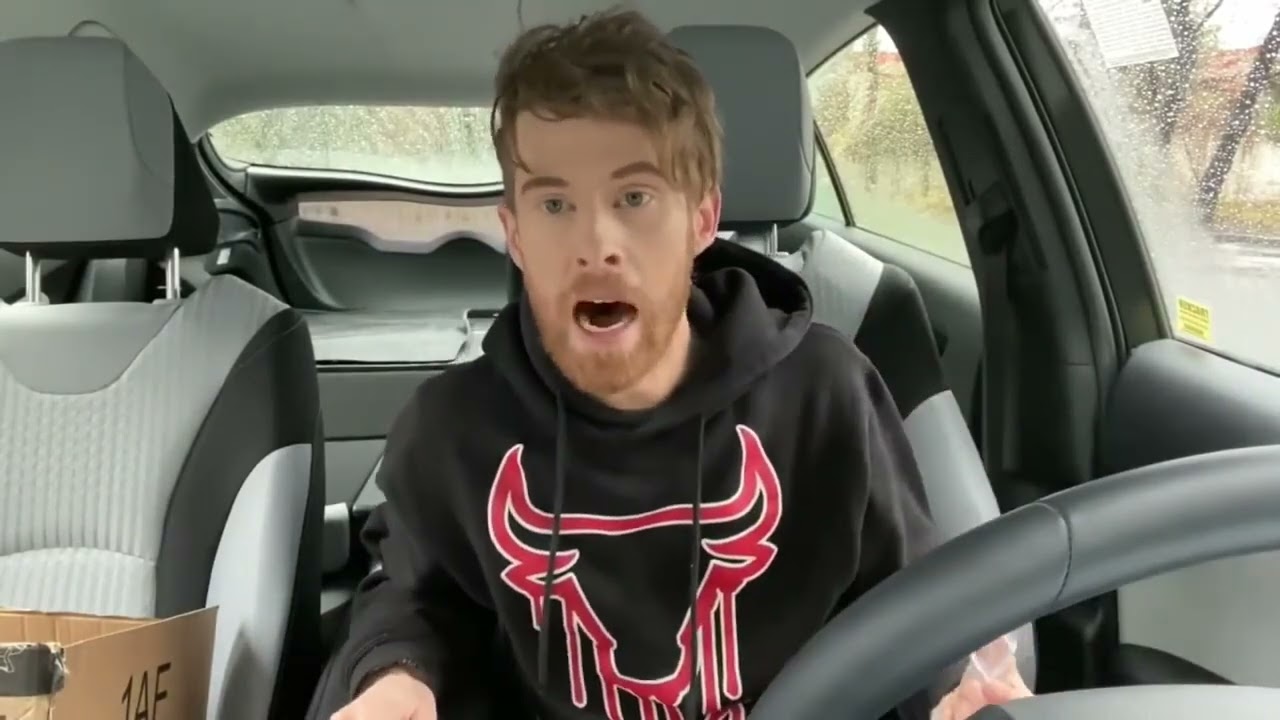 Brandon Farris screaming at spiders