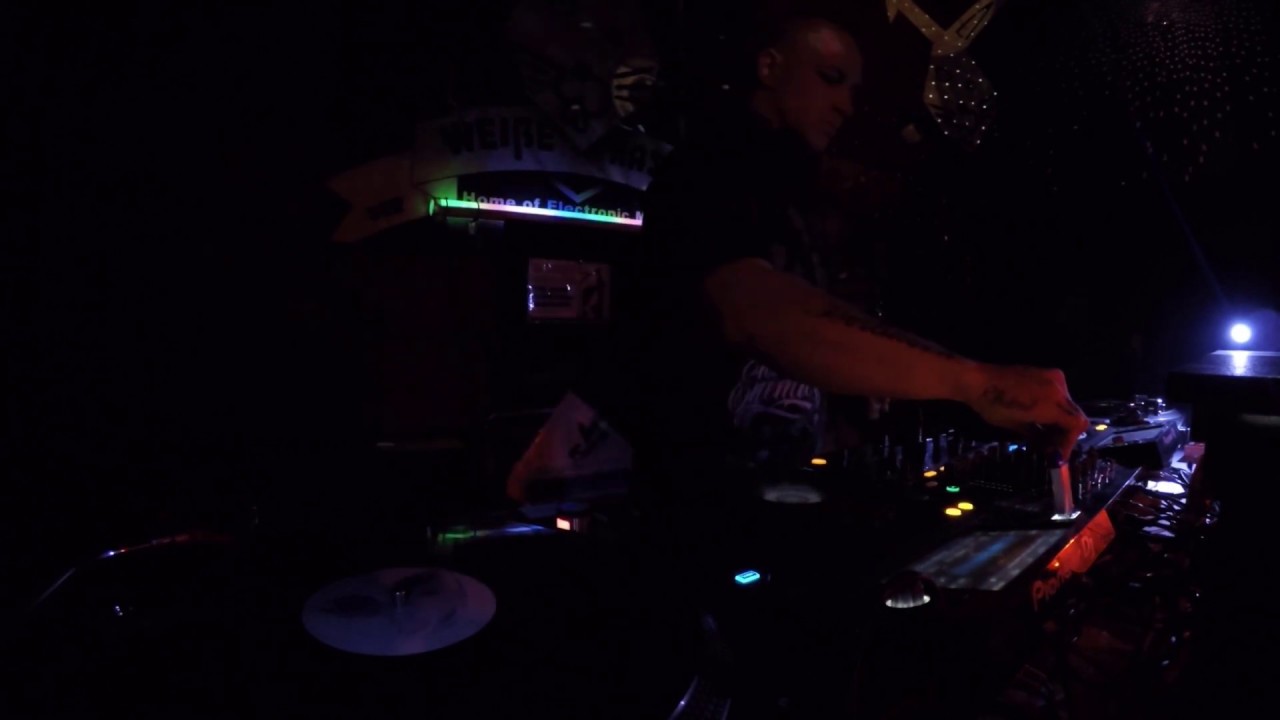 DJ Bisk Live @ Weißer Hase #Pornoparty 12.01.19 (Vinyl)