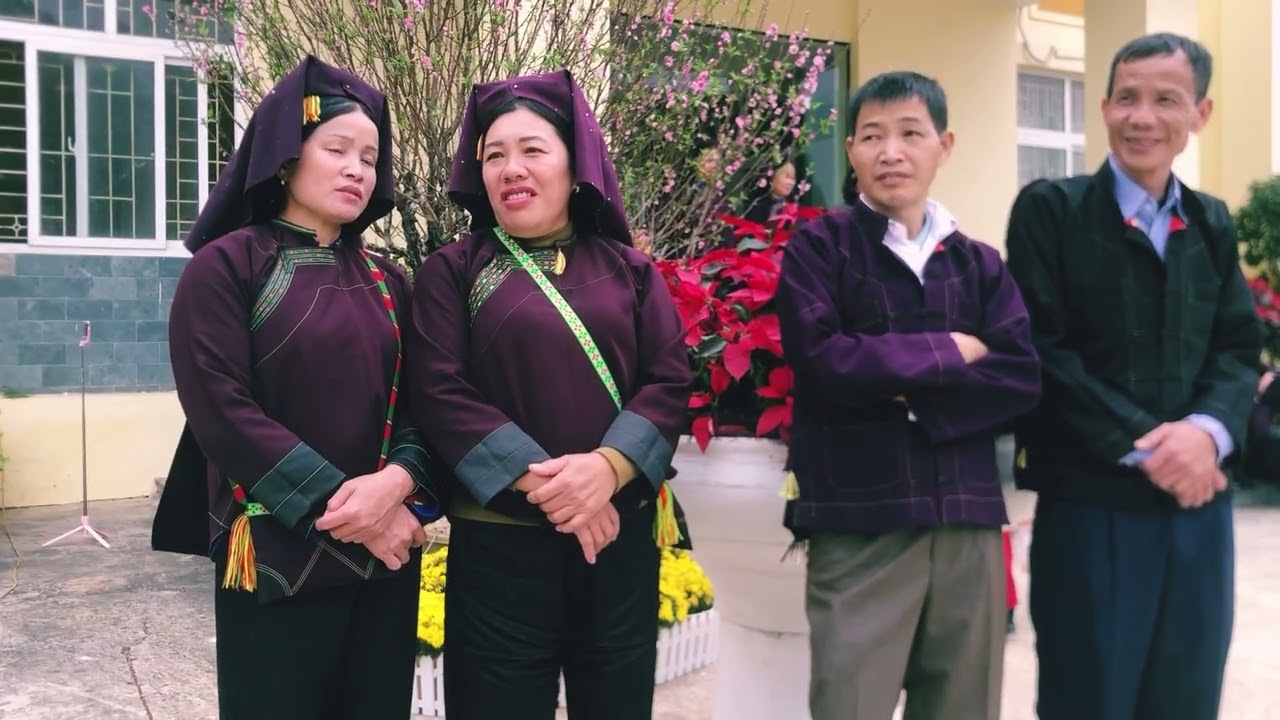 Hát sli lang son, hai chị Xinh gái hát sli giao duyên hội pác mòong 5/giêng:2026