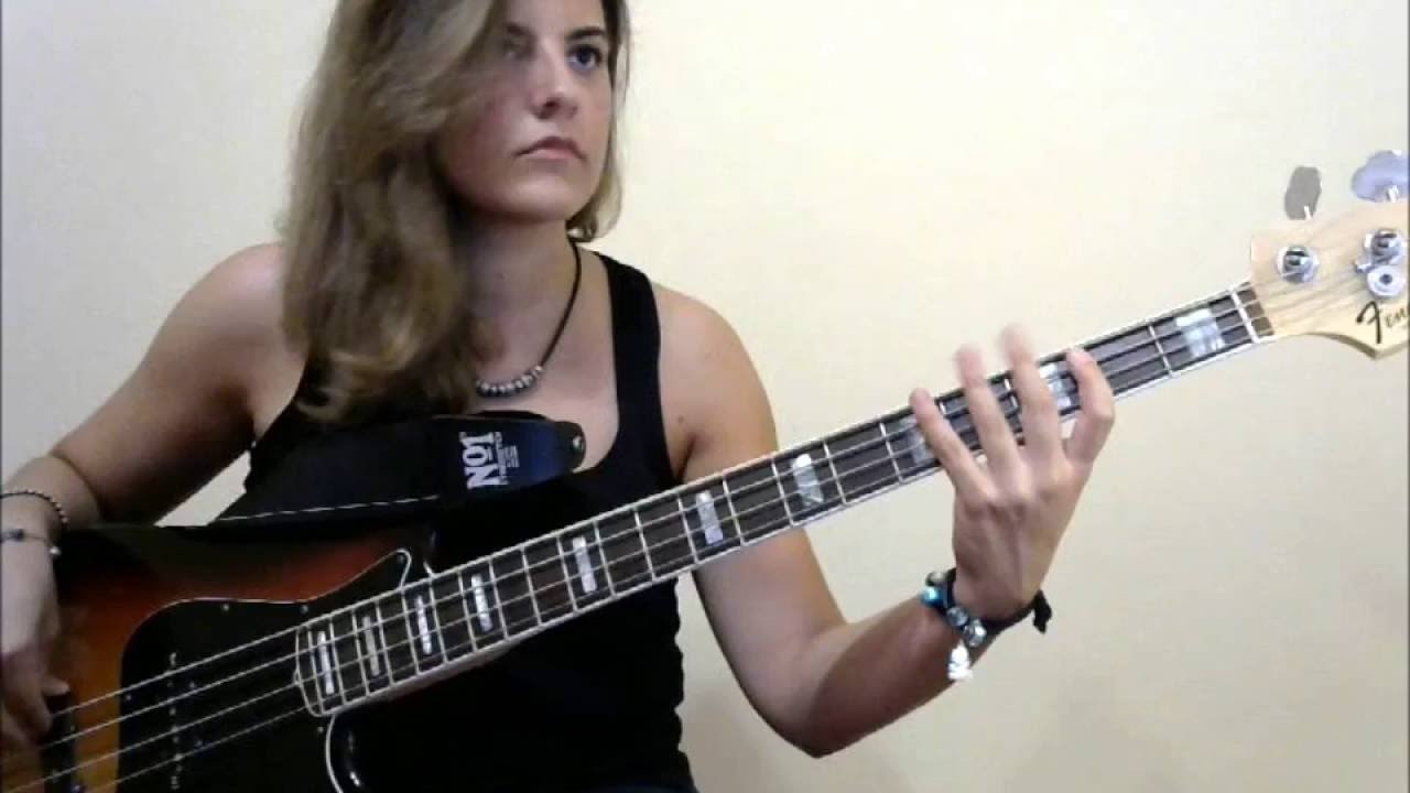 Toto - Till the end [Bass_Cover] by Isa Dido Bassist
