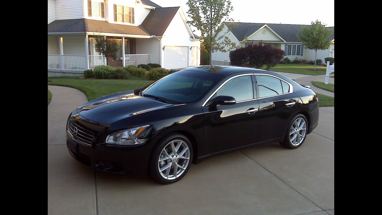 2009 Nissan Maxima Review, Walk Around, Start Up & Rev, Test Drive