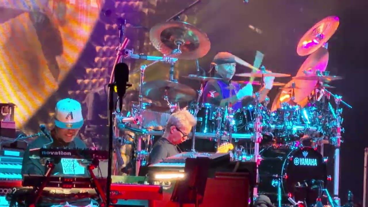 Jimi Thing - Dave Matthews Band 6.6.26 @ Veterans Home loan Amphitheater, Va. Beach Va. 