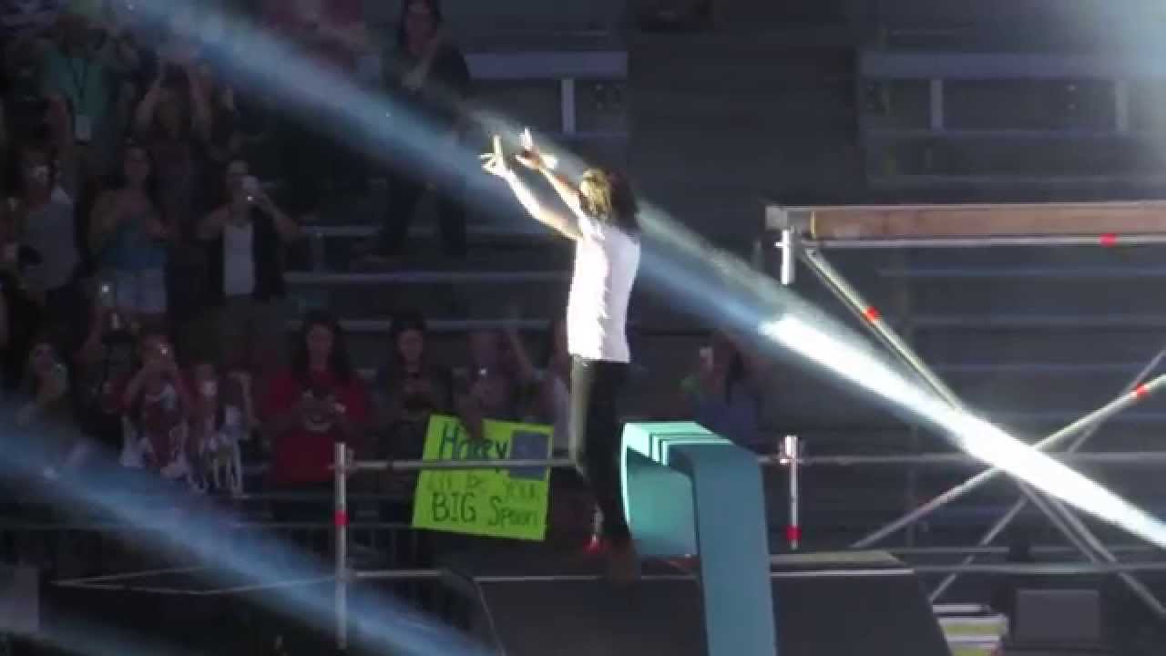 One Direction - Clouds - Columbus
