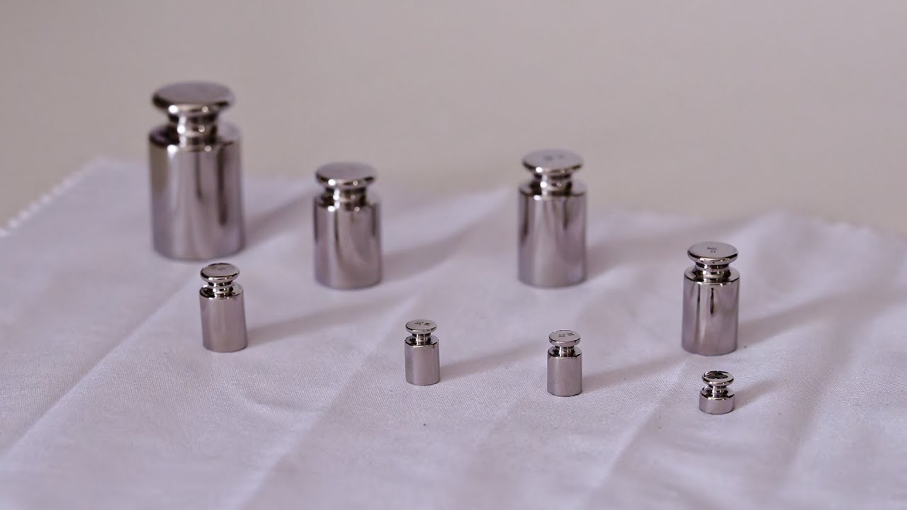 Testing a load cell for creep, non-linearity and hysteresis