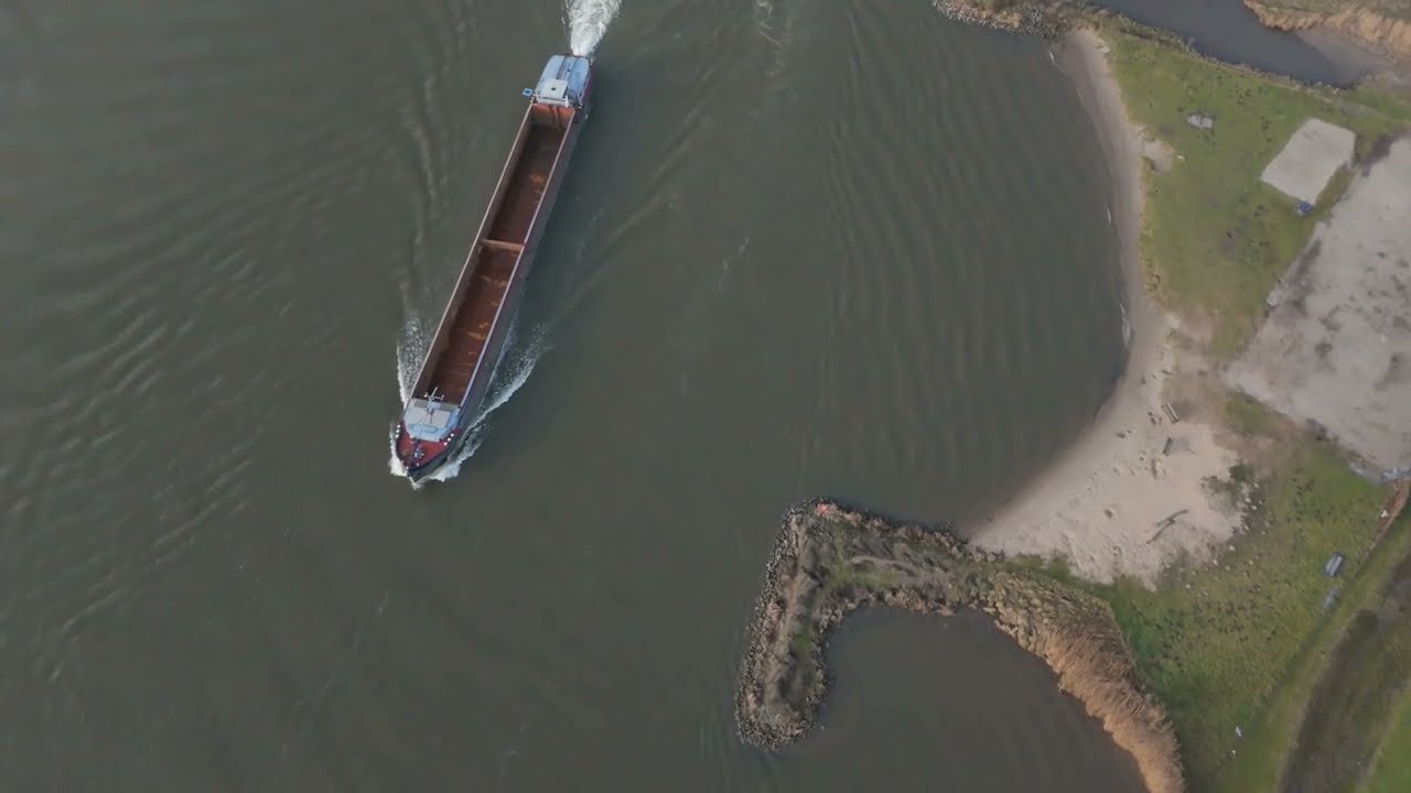@Zwolle-drone ( 