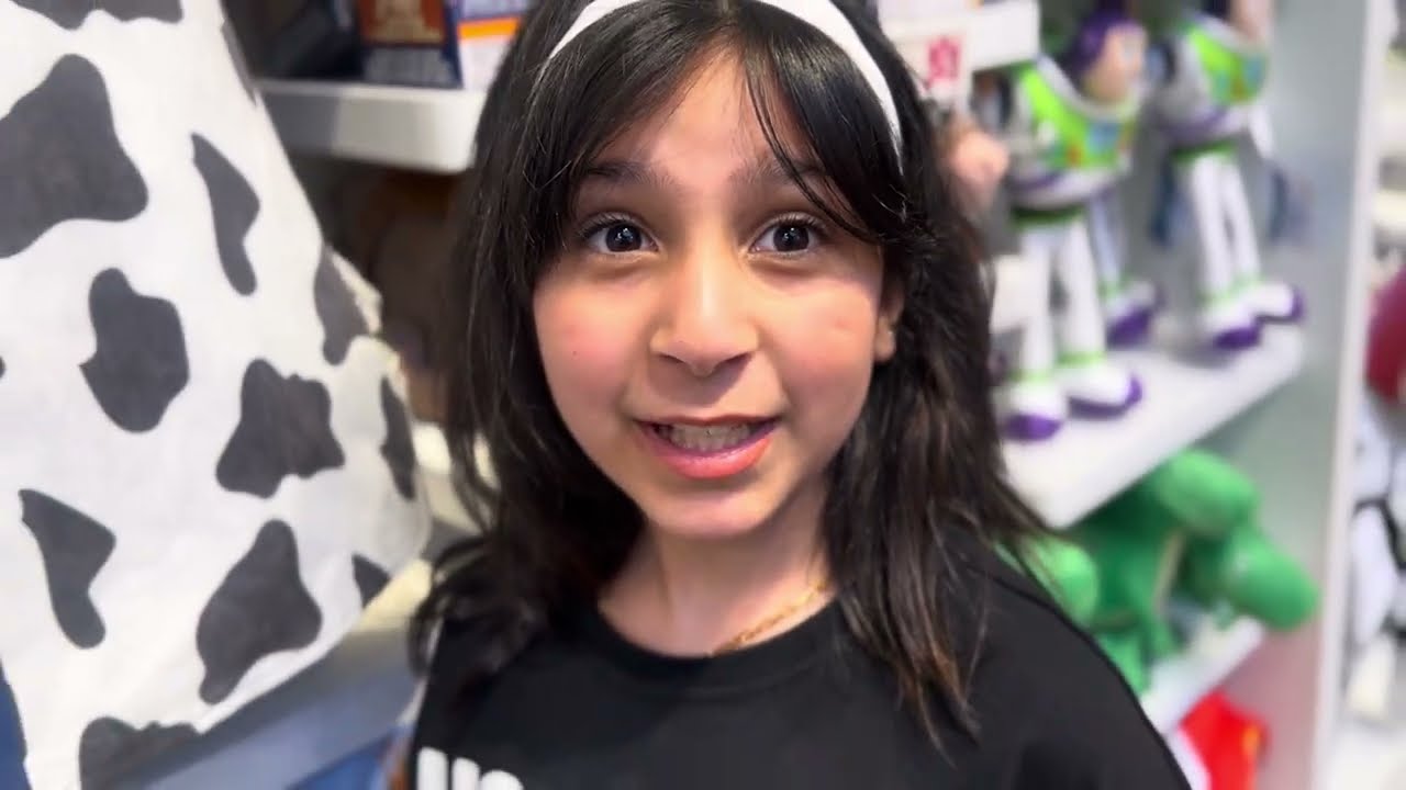 احتفالات العيد الوطني ٢٥ فبراير  🇰🇼🇰🇼كويت ❤️اغاني وطنيه مسيره #youtubeshorts #youtube #music #keşfe