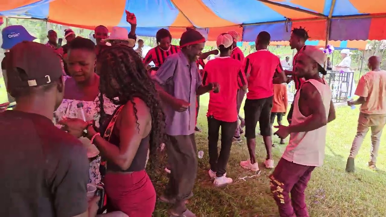 Kila mtu na style yake,great hits from isukuti 