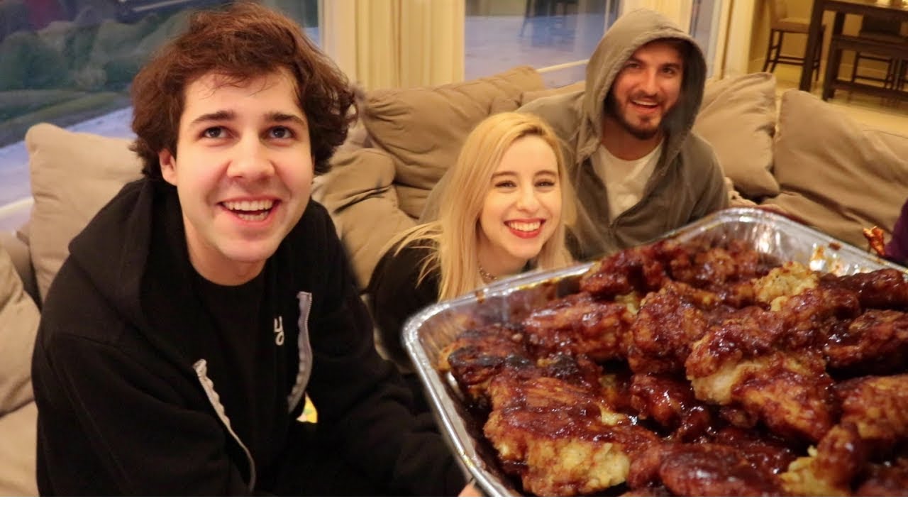 SURPRISING MY FRIENDS WITH HOMEMADE WINGSTOP WINGS!!