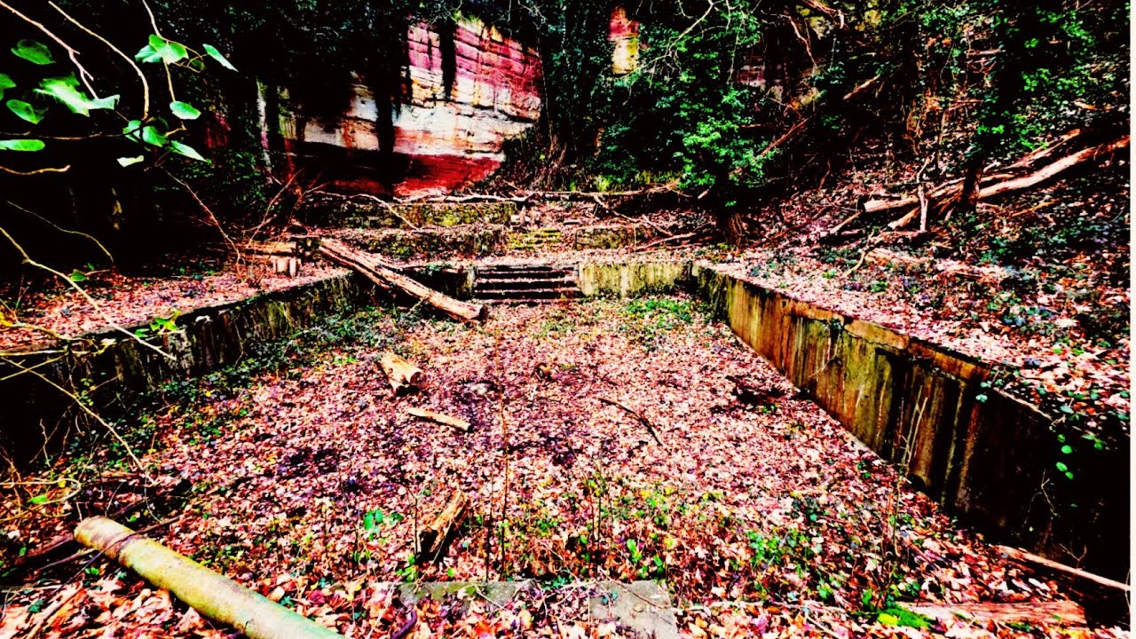Waldschwimmbad Bunker und vieles mehr gefunden.#abandoned #abandonedplaces #lost #lostplace #urban  