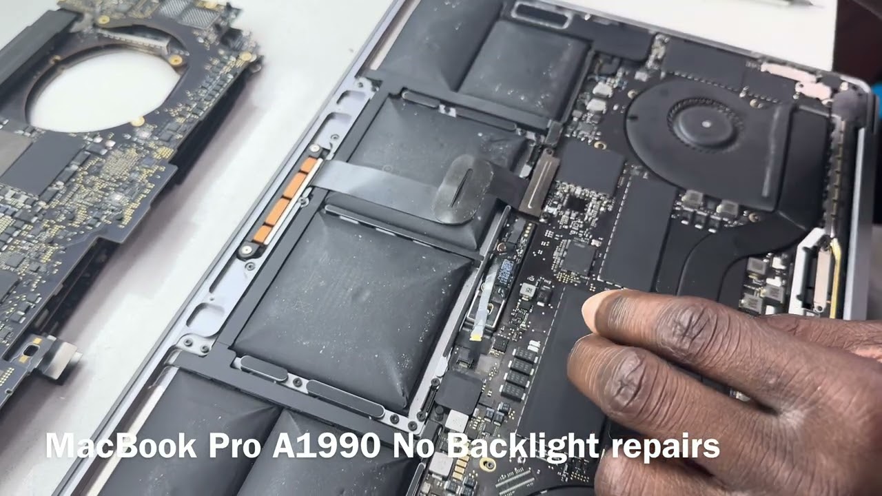 MacBook Pro 15 inches A1990 No Backlight repairs