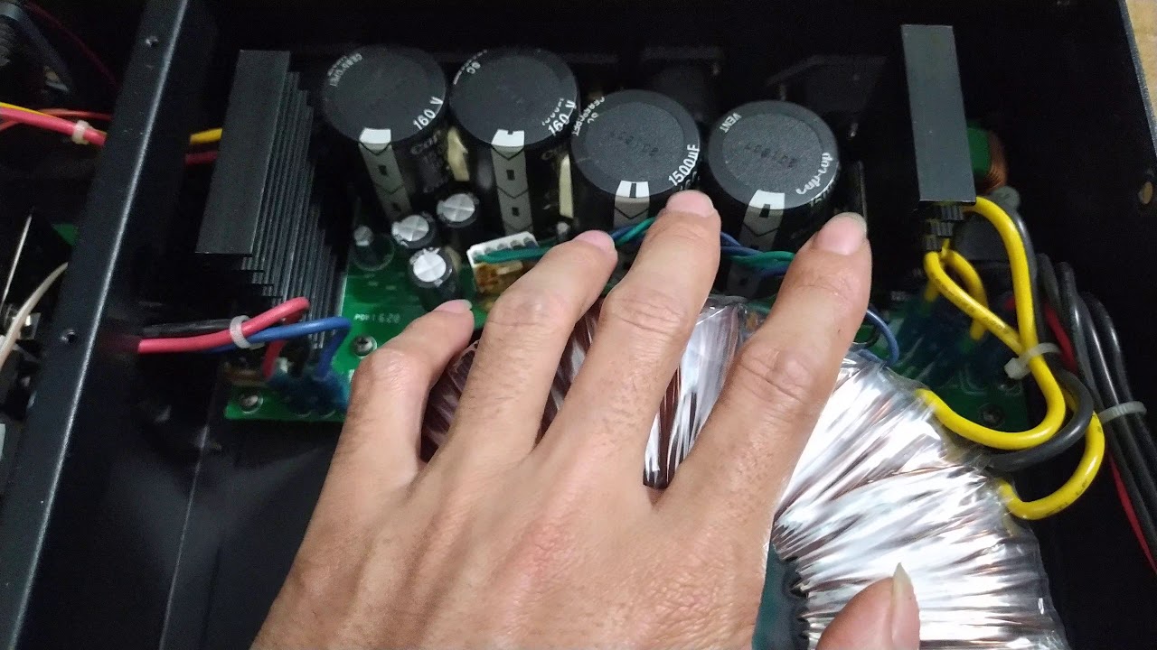 HIFI music . 1000 và 1800 pa+ . dòng đẩy khủng , đẹp , thiết kế gọn gàng . lh 0398192198