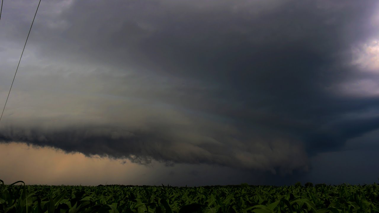 Amazing Indiana Storms: Mini Supercell and Epic Shelf Cloud - June 19, 2025