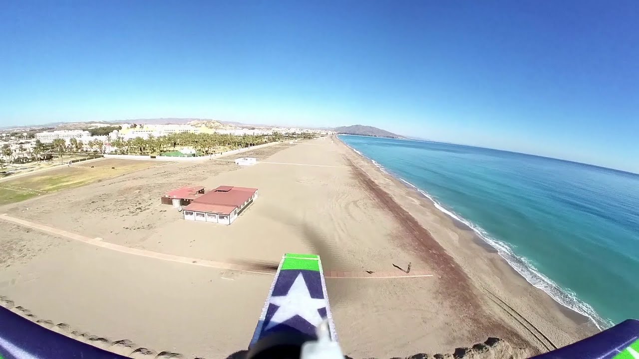 HobbyKing MX2 EPP (foamy) FPV flying at the beach