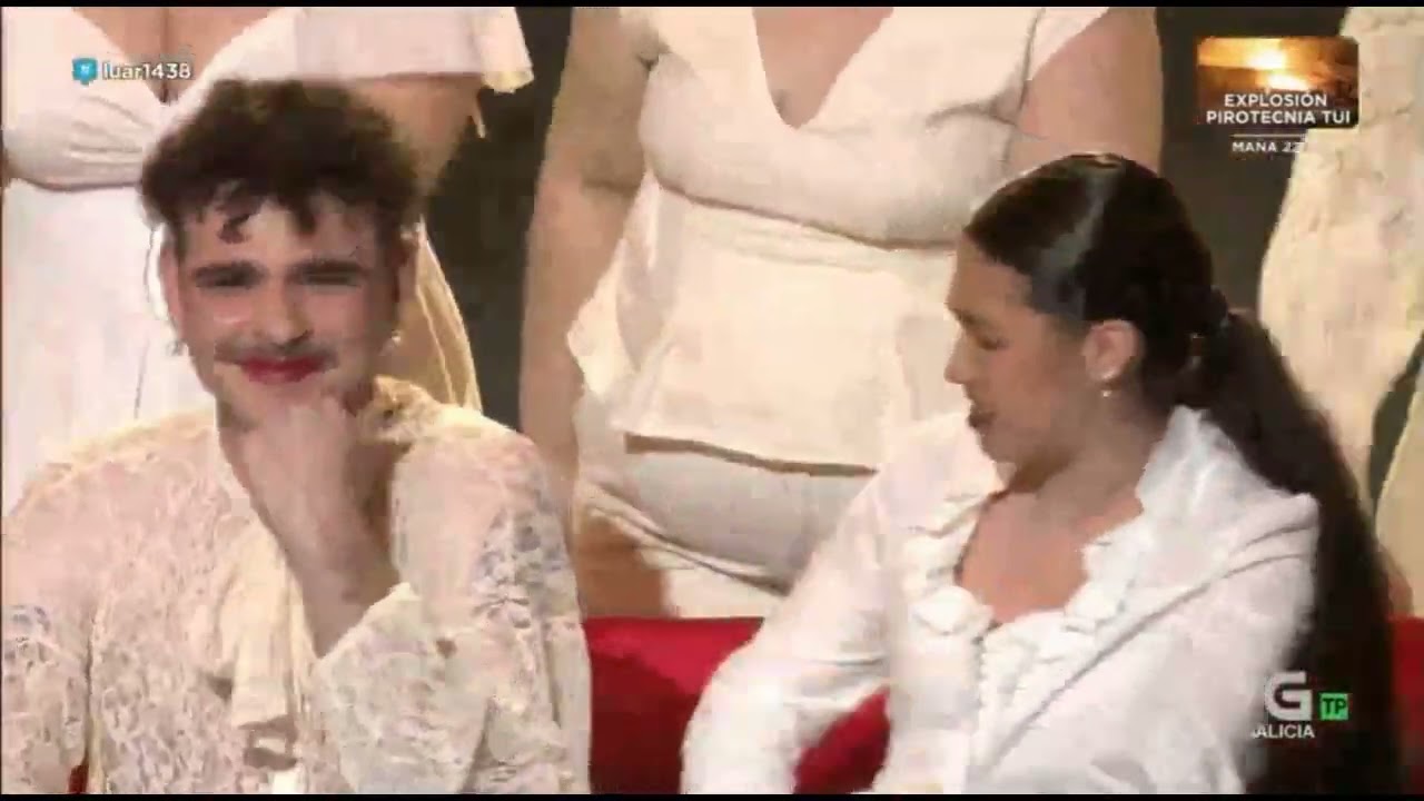 Mondra e Colaboradoras ''De Ronda''