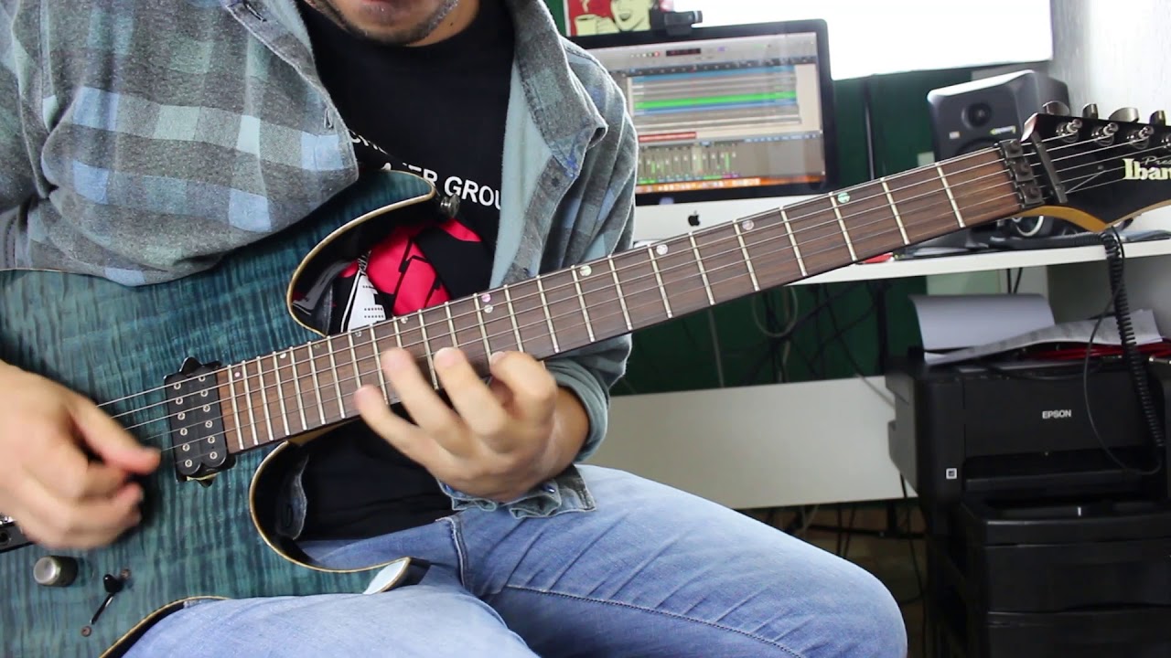 Heavy Metal Shred Guitar Licks over Am