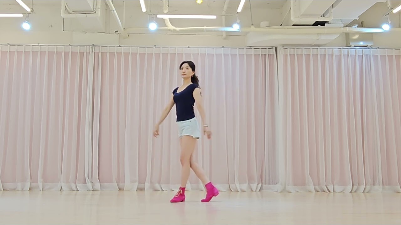 Wild World Line Dance Tutorial l Intermediate l 와일드 월드 라인댄스 설명영상 l 라인댄스퀸