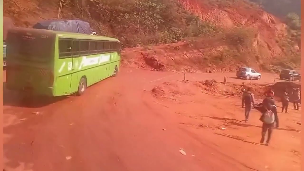 IMPOSSIBLE POUR LES VOYAGEURS DE CIRCULER A LA FALAISE DE DSCHANG