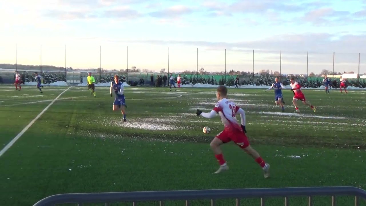 Druga połowa meczu 18 Kolejki Ligowej ARTBUD IV Ligi KS Lipno Stęszew - GKS Tarnovia