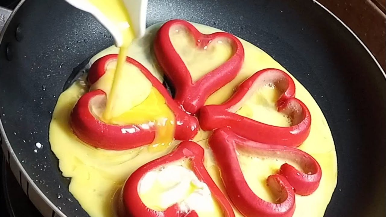 HOTDOG AND EGG with CHEESE - MINI HEART SHAPE HOTDOG