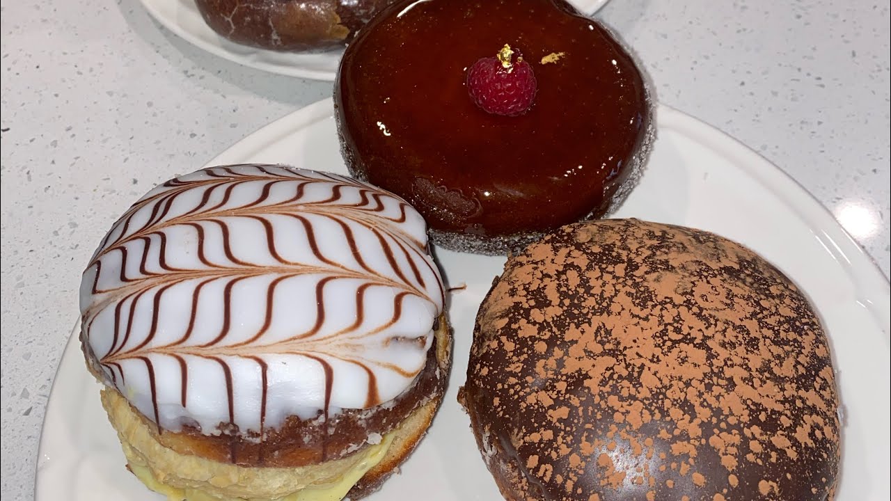 Saint Honoré Couture Doughnuts Taste Test