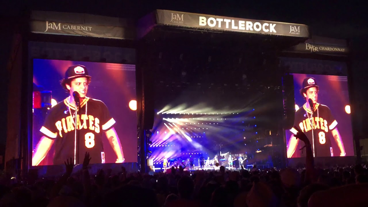 Bruno Mars BottleRock 2018 “ runaway baby“ drum solo May 27, 2018