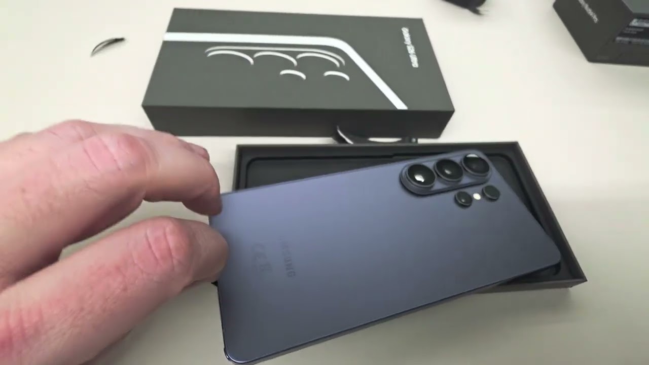 Unboxing - Samsung Galaxy S26 Ultra - Cobalt Violet