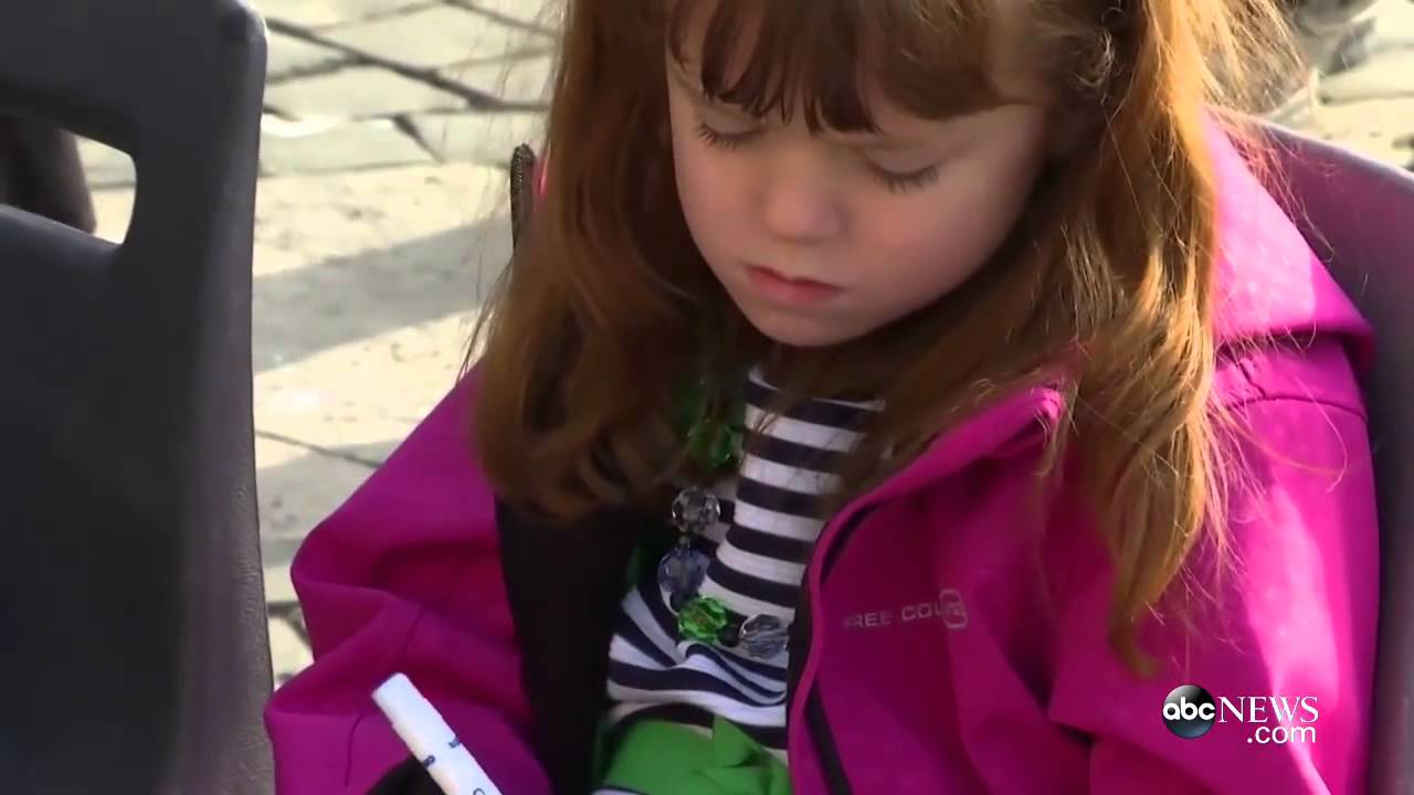 Pope Francis Blesses Girl Going Blind for Her 'Visual Bucket List'
