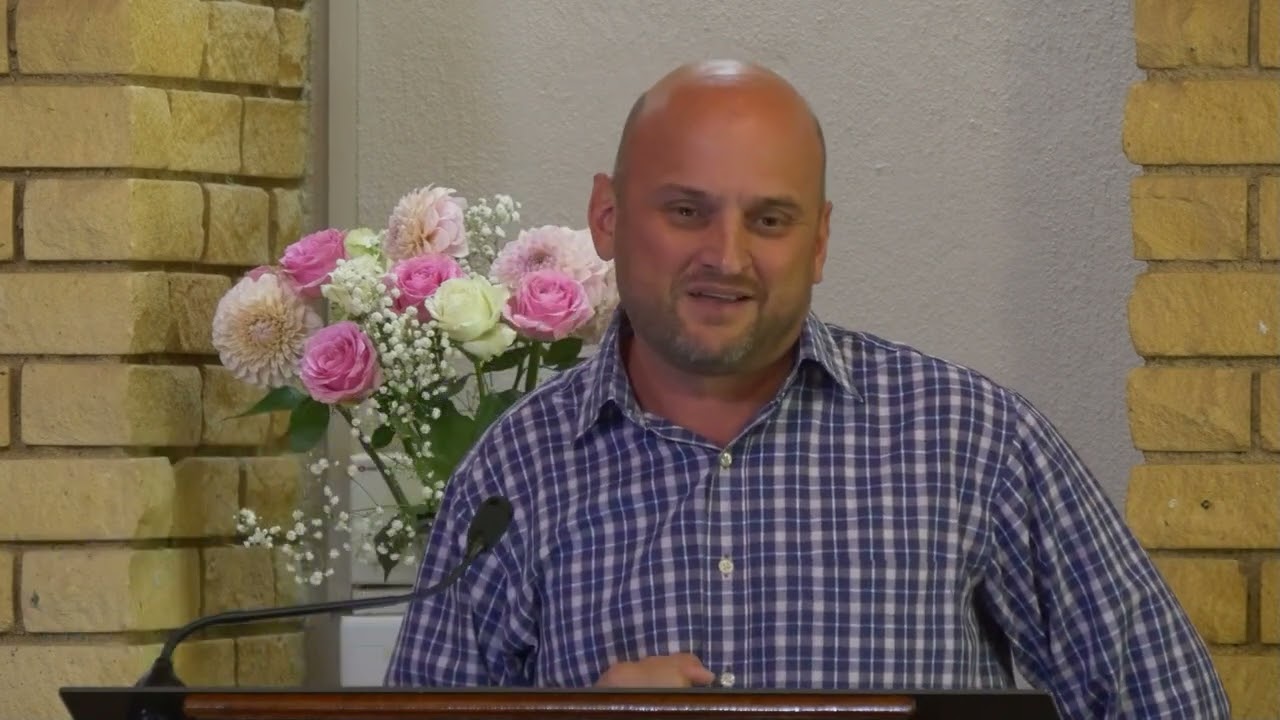 God's Divine Revelation (Exodus chapter 3-4) by pastor Louis Claassen.