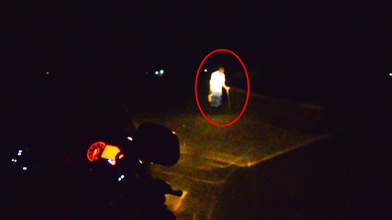 Visiting Most Haunted Place in the Night in Uttar Pradesh