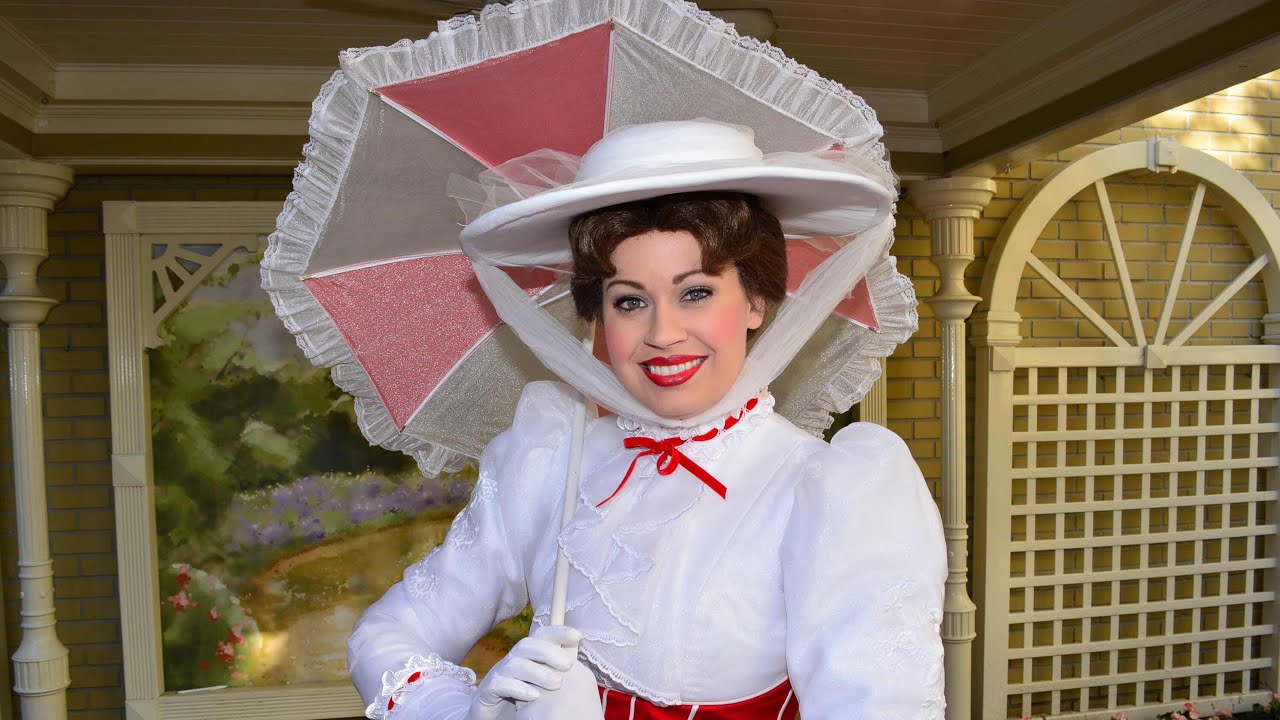 Meeting Mary Poppins in Liberty Square   Walt Disney World