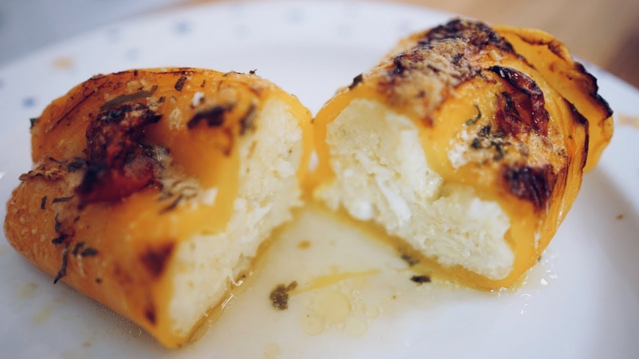 Peperoni ripieni di riso senza carne | Ricetta al forno