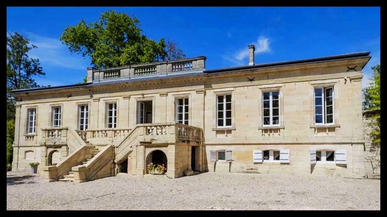 Outstanding Luxury Chateau Aquitaine, Gironde, France