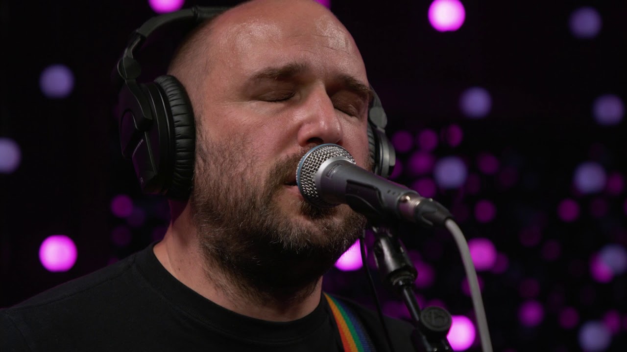 Lo Tom - Covered Wagon (Live on KEXP)