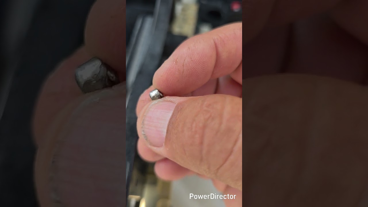 Hayward AquaVac 500 pool Robot inspection diagnosis and Repairs to power cable and motion Gear 