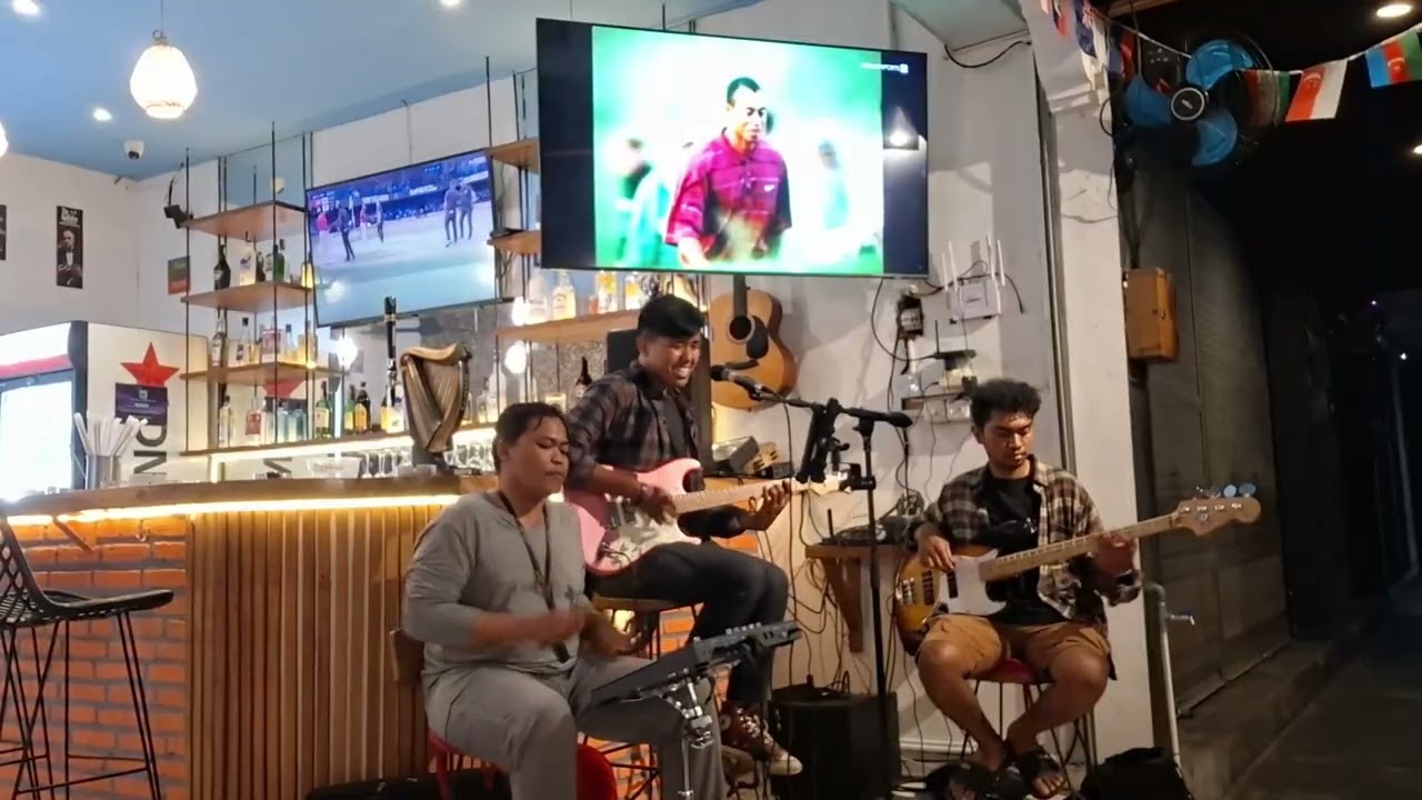 Beast Of Burden - The Rolling Stones | D'River Live Cover