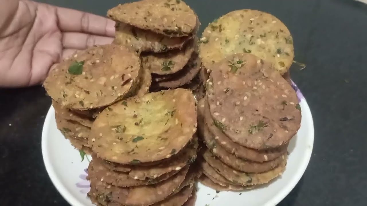 ಗೋಧಿ ಹಿಟ್ಟು ಮೆಂತ್ಯ ಸೊಪ್ಪಿನಿಂದ ಮಾಡಿ 15 ದಿನಗಳು ಸ್ಟೋರ್ ಮಾಡ್ಕೊಂಡು ತಿನ್ನುವಂತಹ ಬಾಯಲ್ಲಿ ಕರಗುವ ಸ್ನಾಕ್ಸ್ ಮಾಡಿ